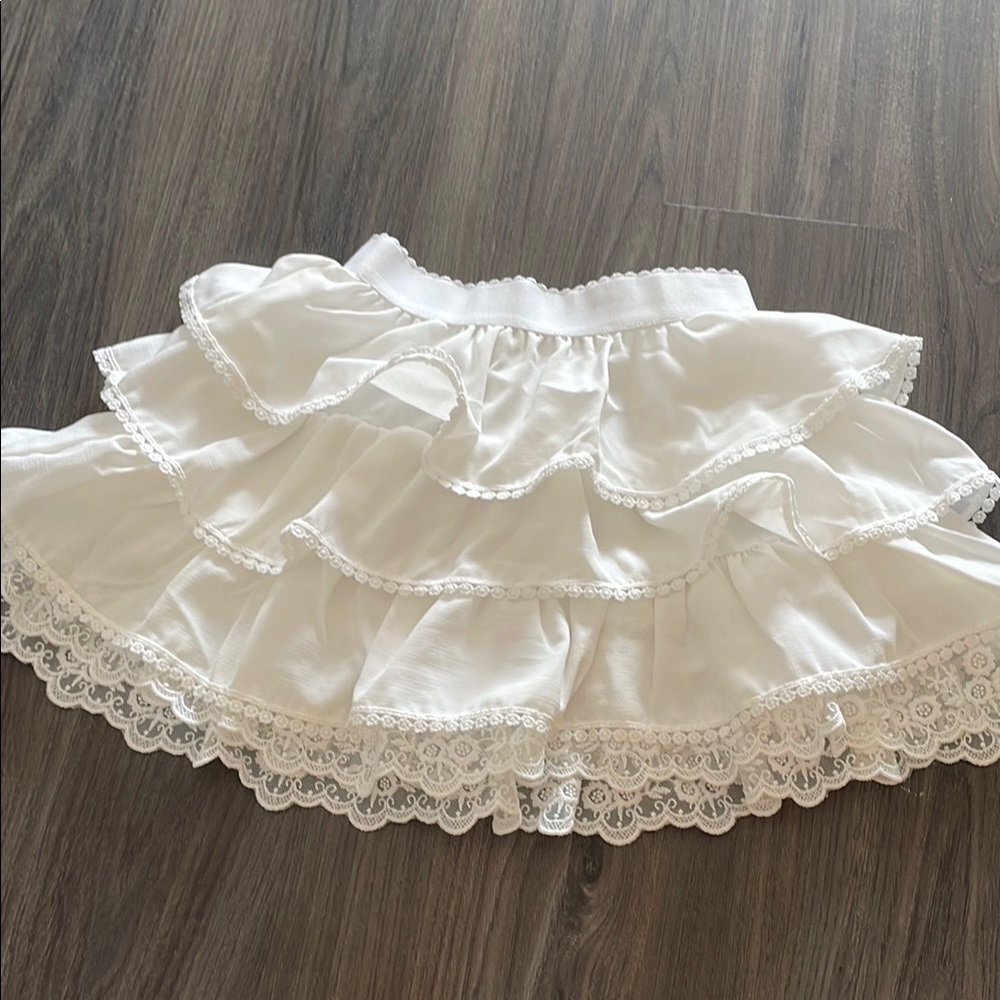 SHEIN Cream Bubble Mini Skirt with Ruffled Tiers